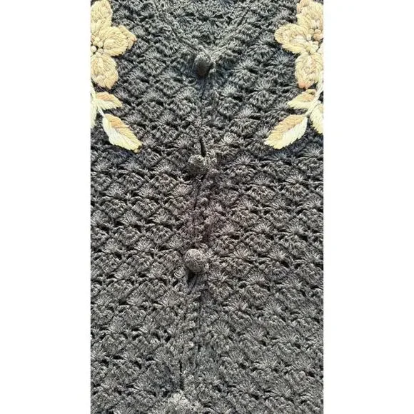 Vintage AGW Division of Graff Black Open Knit Cardigan XL Floral Embroidered - Picture 6 of 11